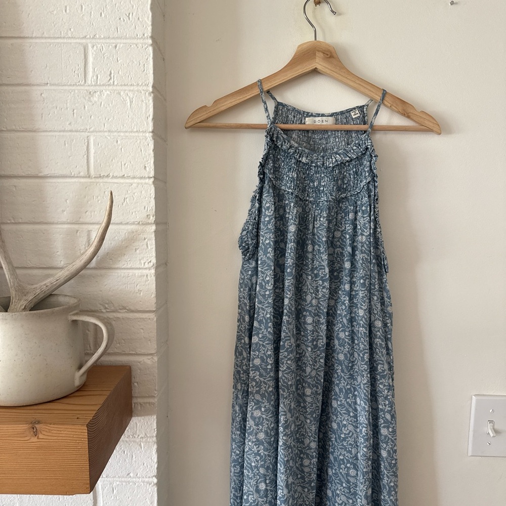 Dôen Blue Floral Maxi Dress - Picture 2 of 3